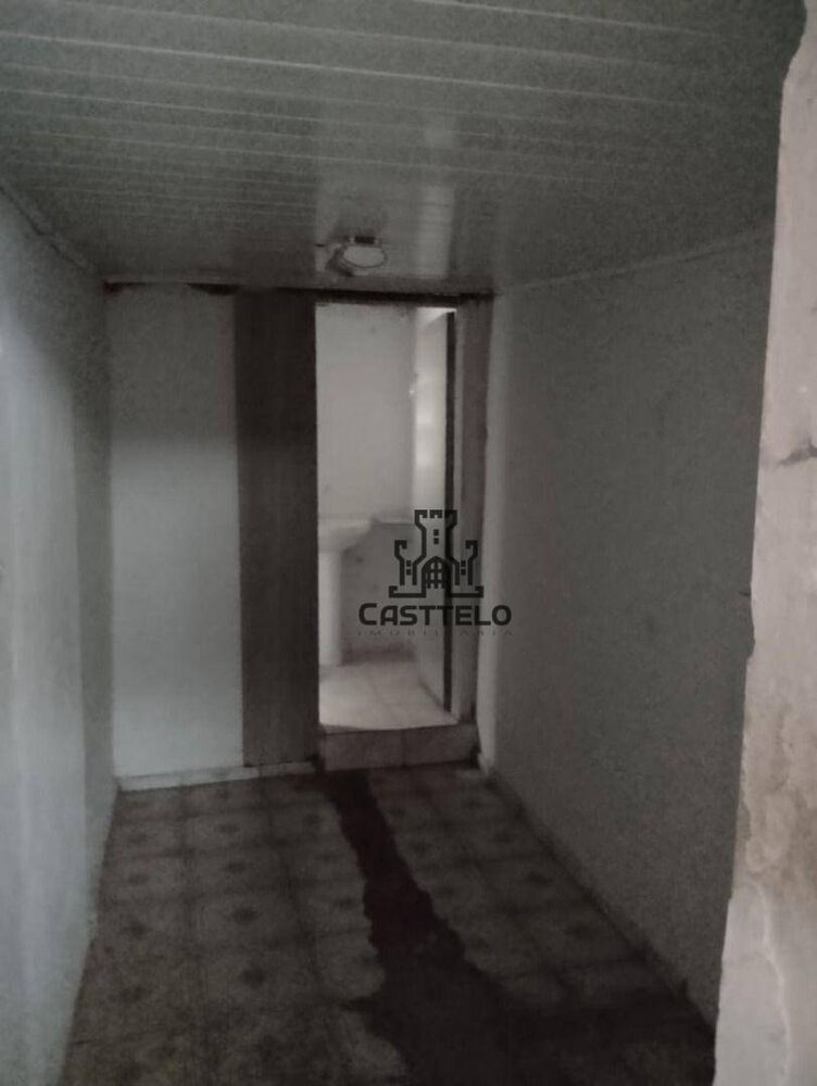 Casa à venda com 2 quartos, 120m² - Foto 7
