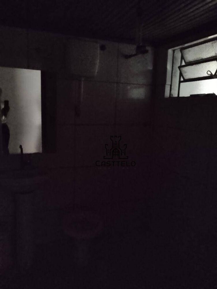 Casa à venda com 2 quartos, 120m² - Foto 8