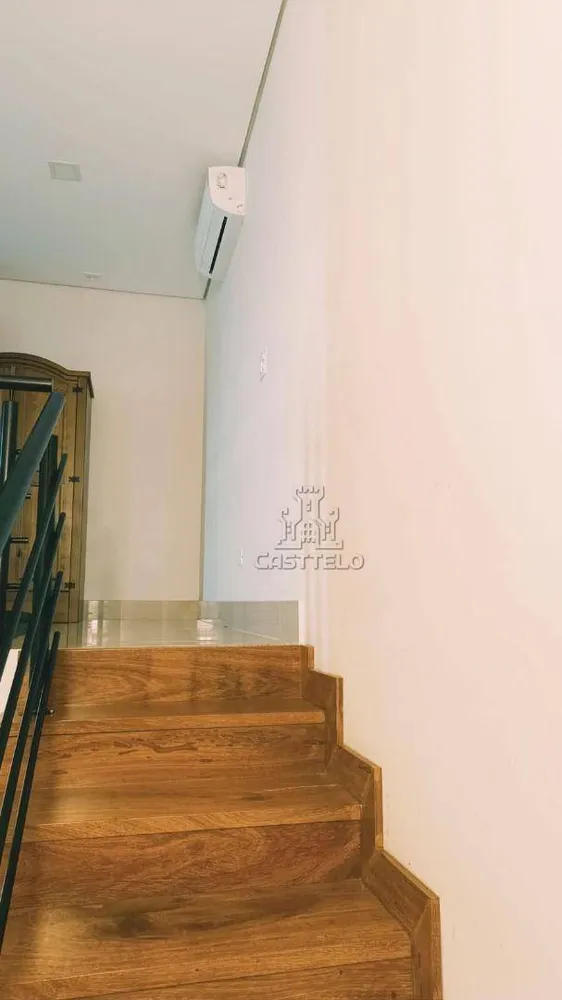 Sobrado, 5 quartos, 268 m² - Foto 1