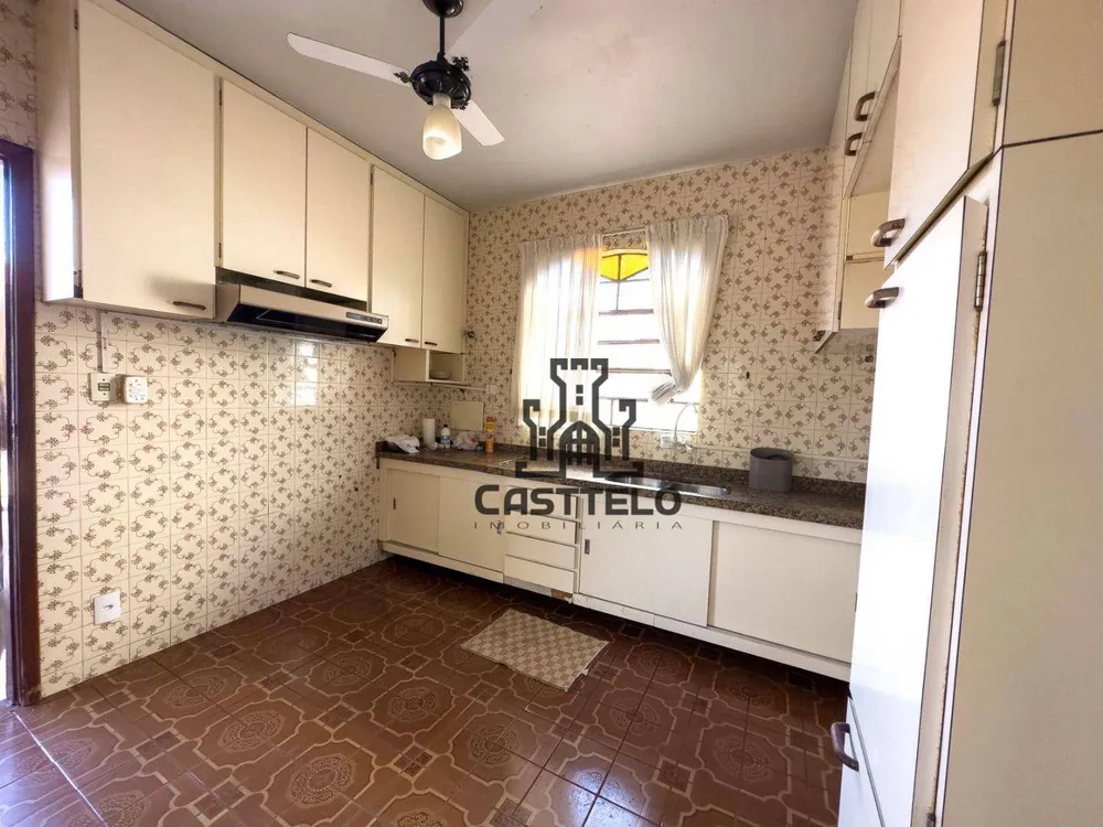 Casa, 4 quartos, 220 m² - Foto 14