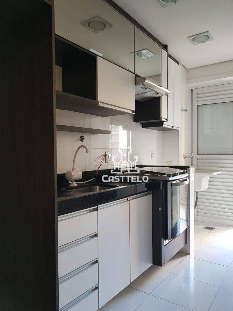 Apartamento à venda com 3 quartos, 78m² - Foto 3