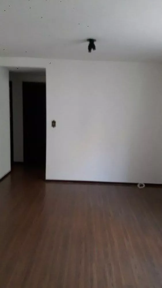 Apartamento à venda com 3 quartos, 80m² - Foto 4