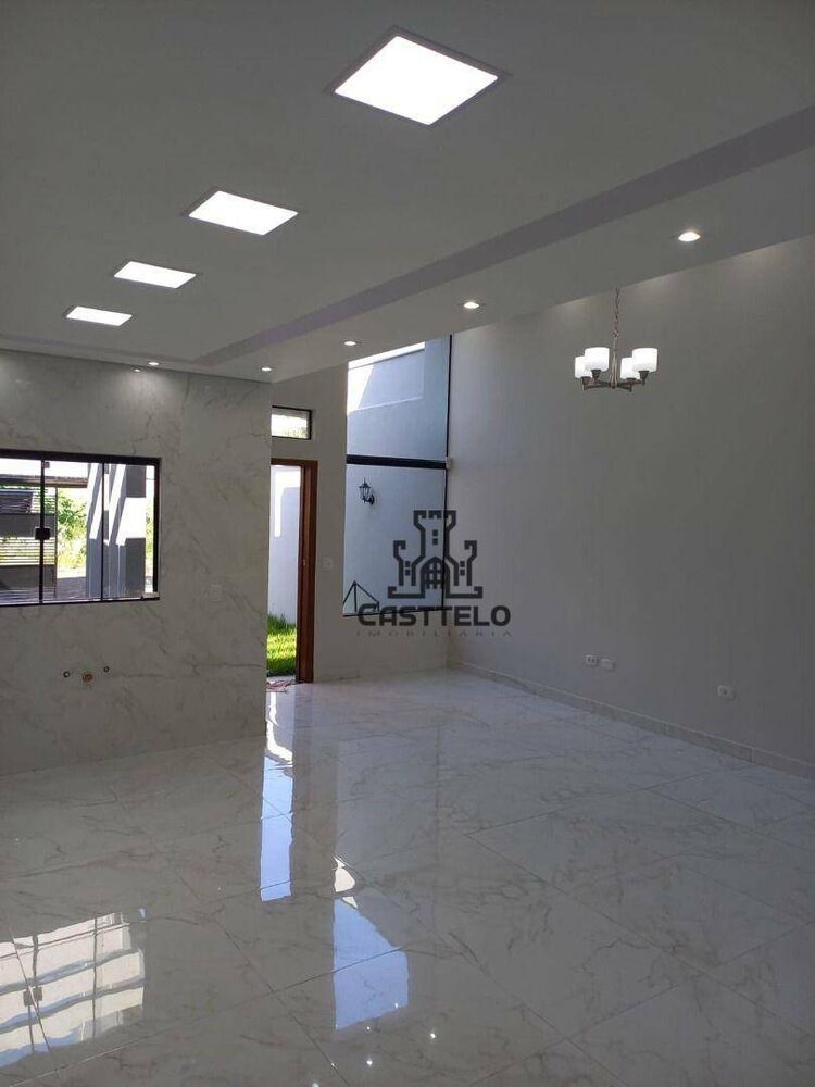 Casa, 3 quartos, 277 m² - Foto 1