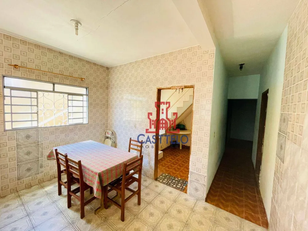 Casa, 4 quartos, 213 m² - Foto 1