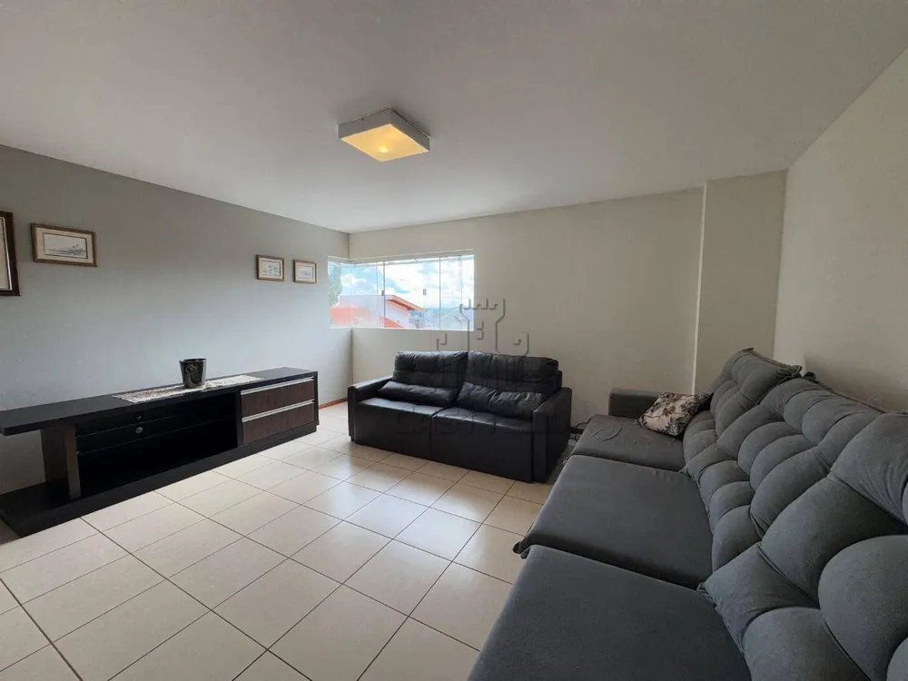 Sobrado, 3 quartos, 280 m² - Foto 2