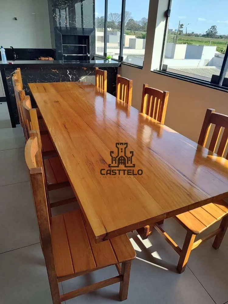 Sobrado, 3 quartos, 332 m² - Foto 1