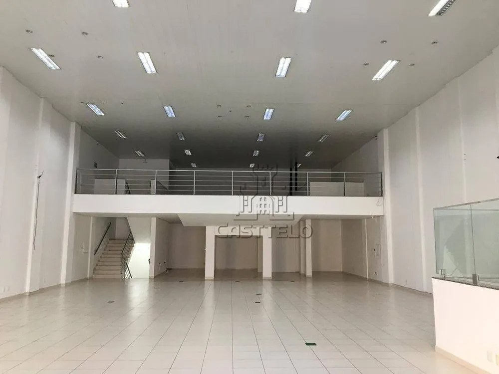 Loja-Salão, 814 m² - Foto 1