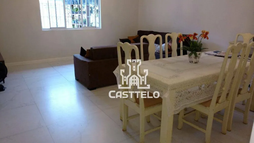 Casa, 3 quartos, 280 m² - Foto 2