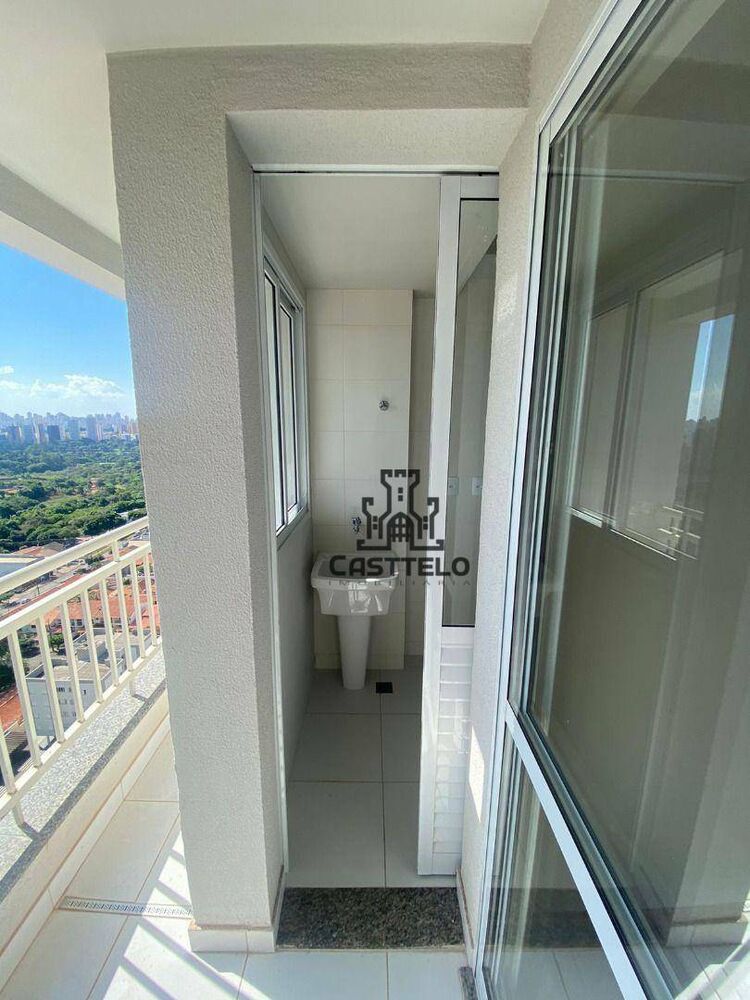 Apartamento à venda com 2 quartos, 70m² - Foto 7