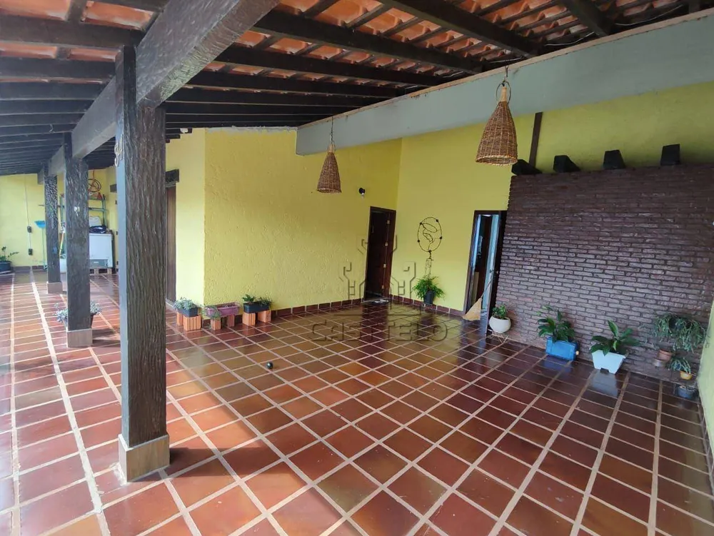Casa, 4 quartos, 225 m² - Foto 3