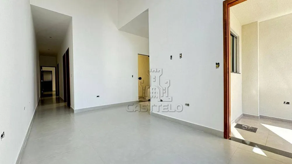 Casa, 3 quartos, 75 m² - Foto 1