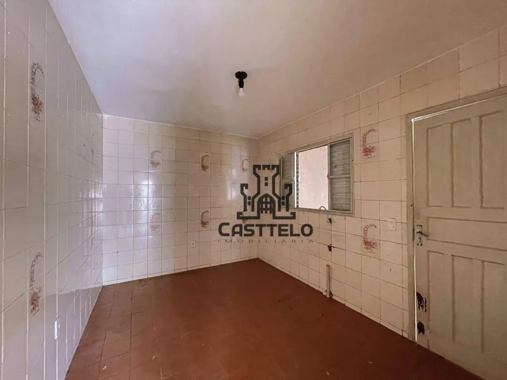Casa, 3 quartos, 200 m² - Foto 4