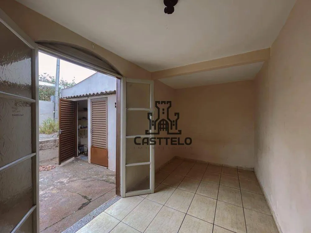 Casa, 3 quartos, 200 m² - Foto 2