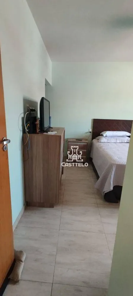 Sobrado, 8 quartos, 270 m² - Foto 9