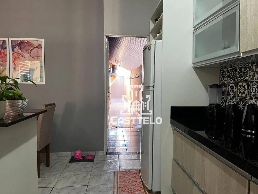 Casa, 3 quartos, 137 m² - Foto 3