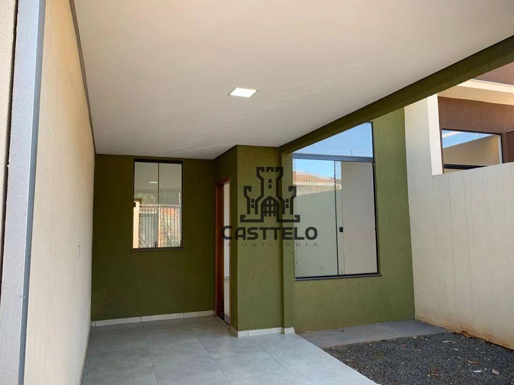 Casa, 3 quartos, 82 m² - Foto 1