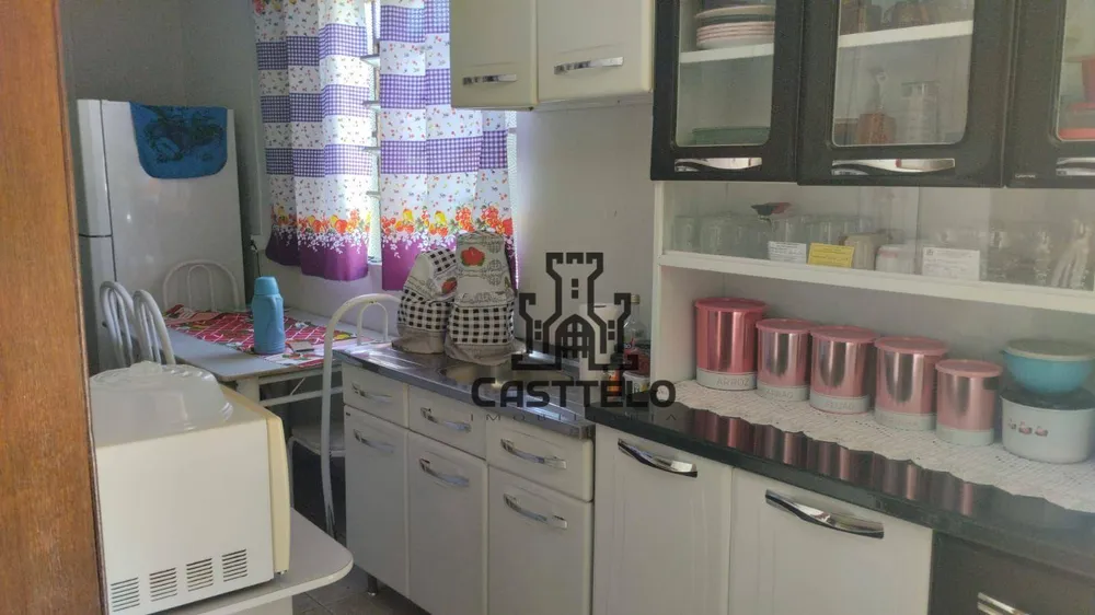 Casa, 6 quartos, 195 m² - Foto 13