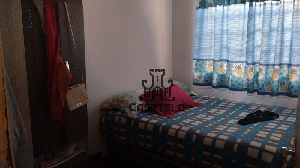 Casa, 6 quartos, 195 m² - Foto 11