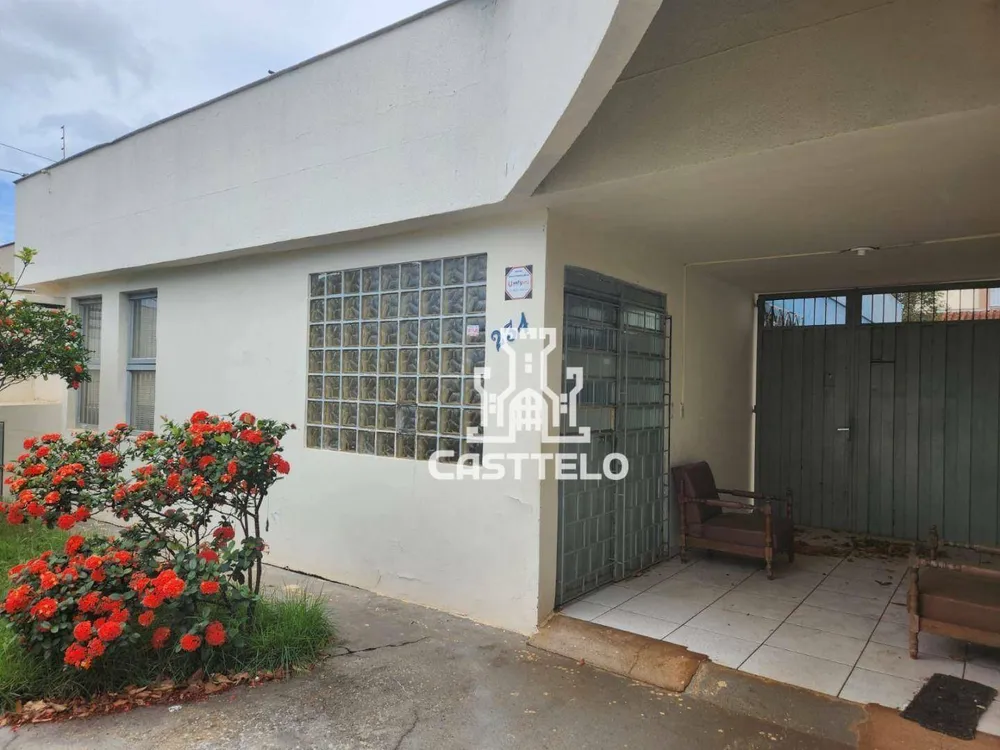 Casa, 5 quartos, 183 m² - Foto 1