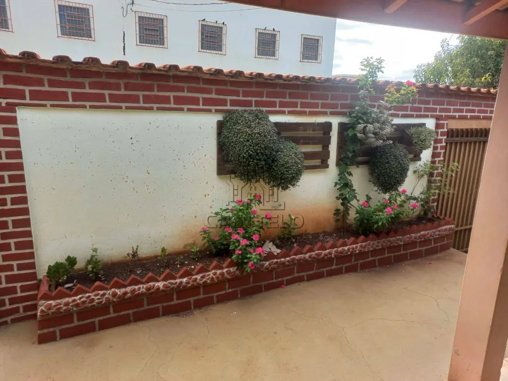 Casa, 4 quartos, 200 m² - Foto 3