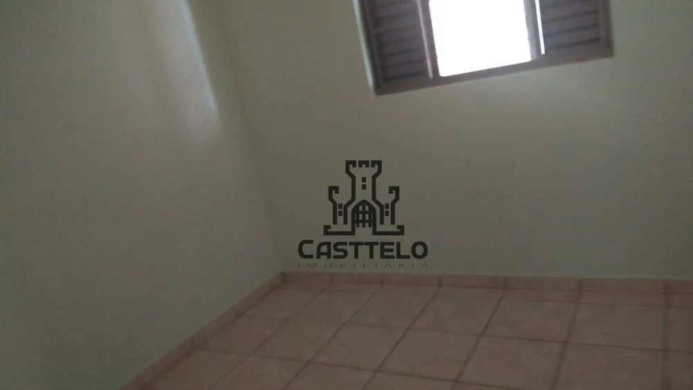 Casa, 4 quartos, 270 m² - Foto 8