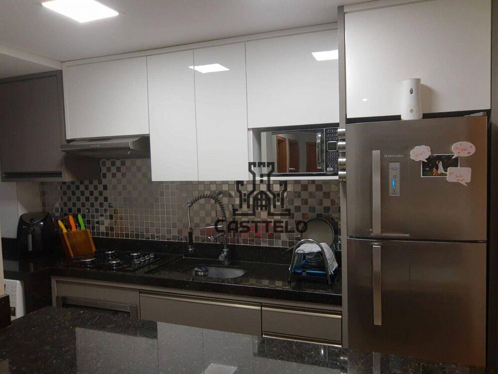 Apartamento à venda com 3 quartos, 63m² - Foto 1