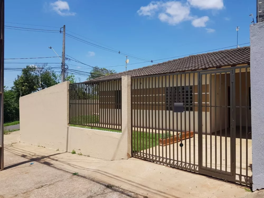 Casa à venda com 3 quartos, 84m² - Foto 2