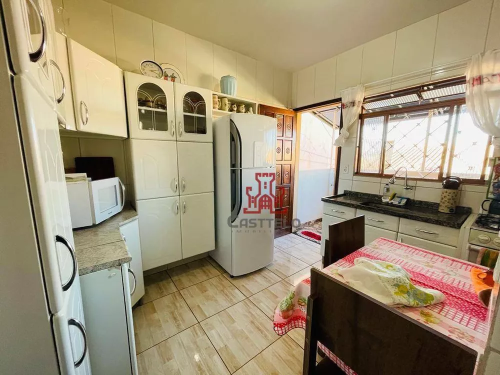 Casa, 3 quartos, 126 m² - Foto 3