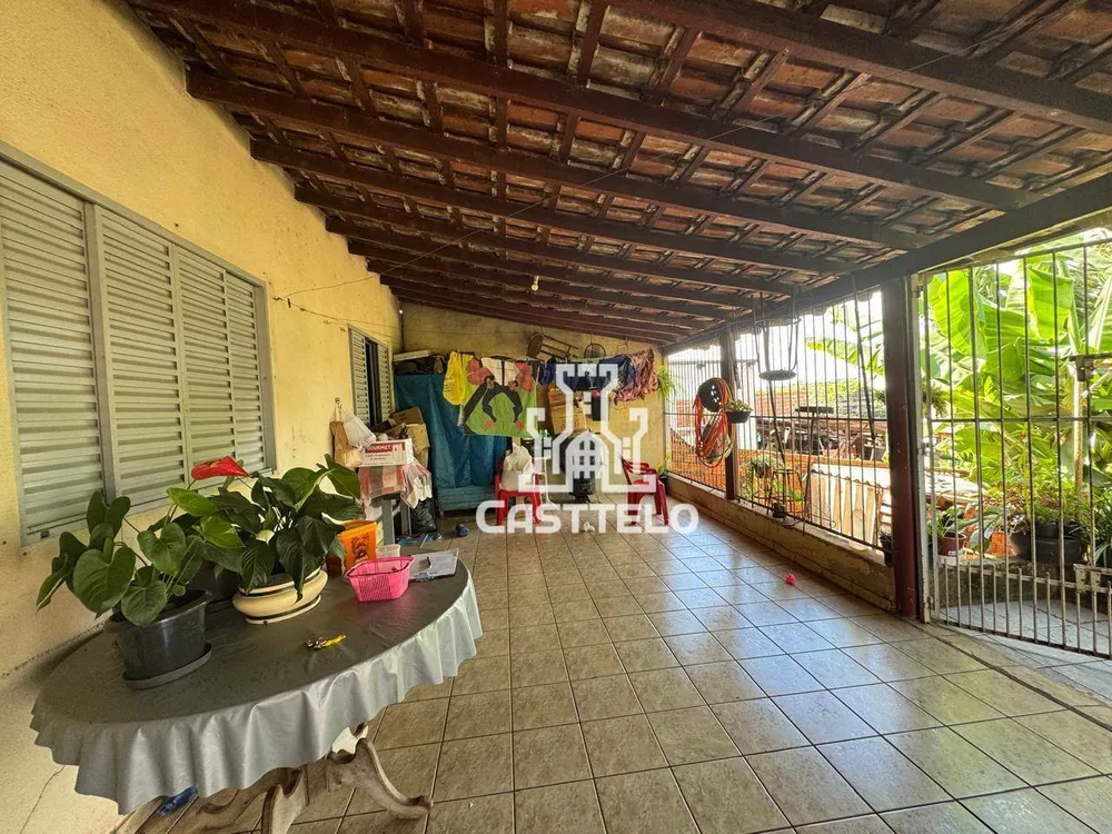 Casa, 2 quartos, 111 m² - Foto 1
