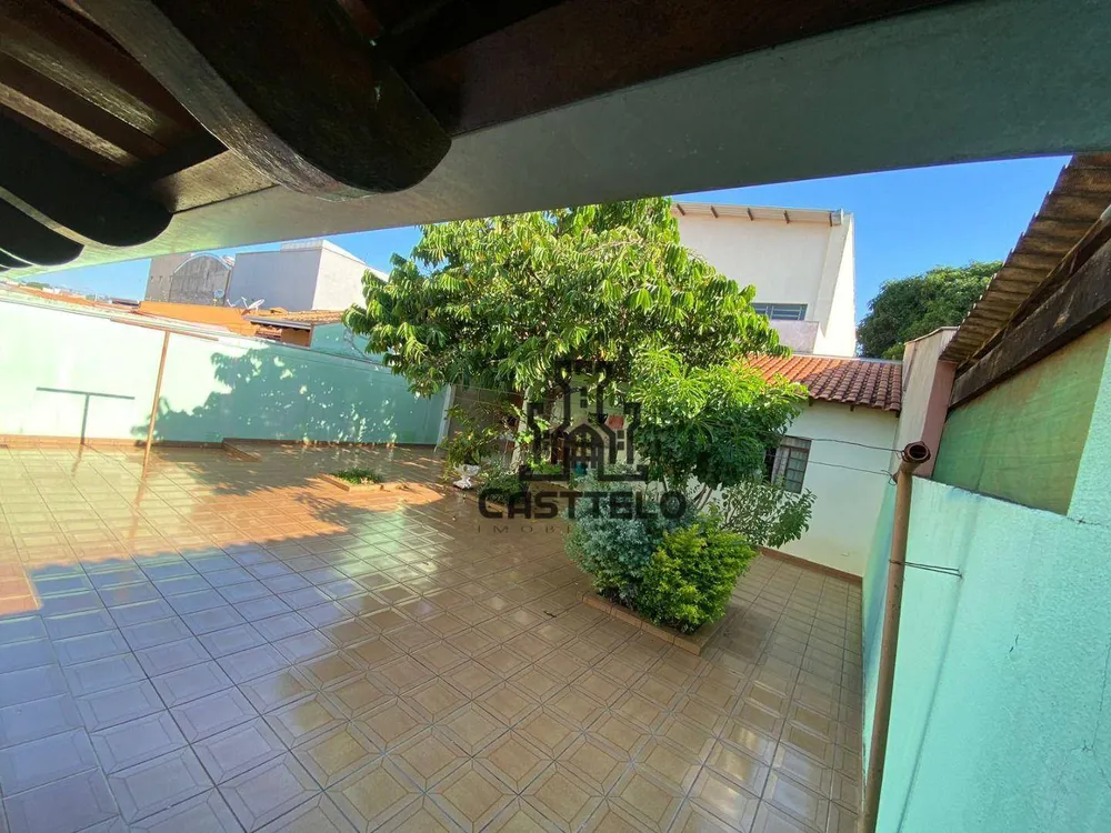 Casa, 3 quartos, 150 m² - Foto 1