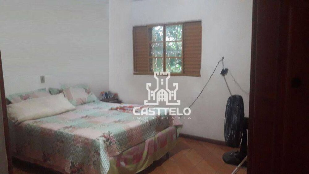 Casa, 3 quartos, 220 m² - Foto 3