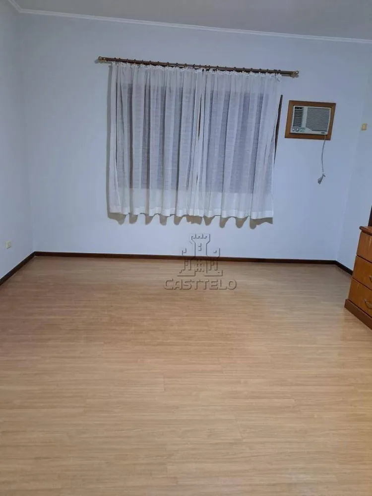 Casa, 3 quartos, 250 m² - Foto 10