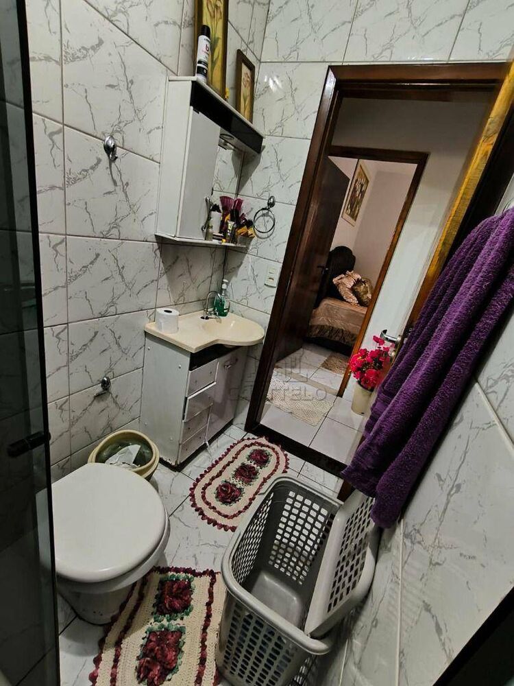 Casa à venda com 2 quartos, 80m² - Foto 7