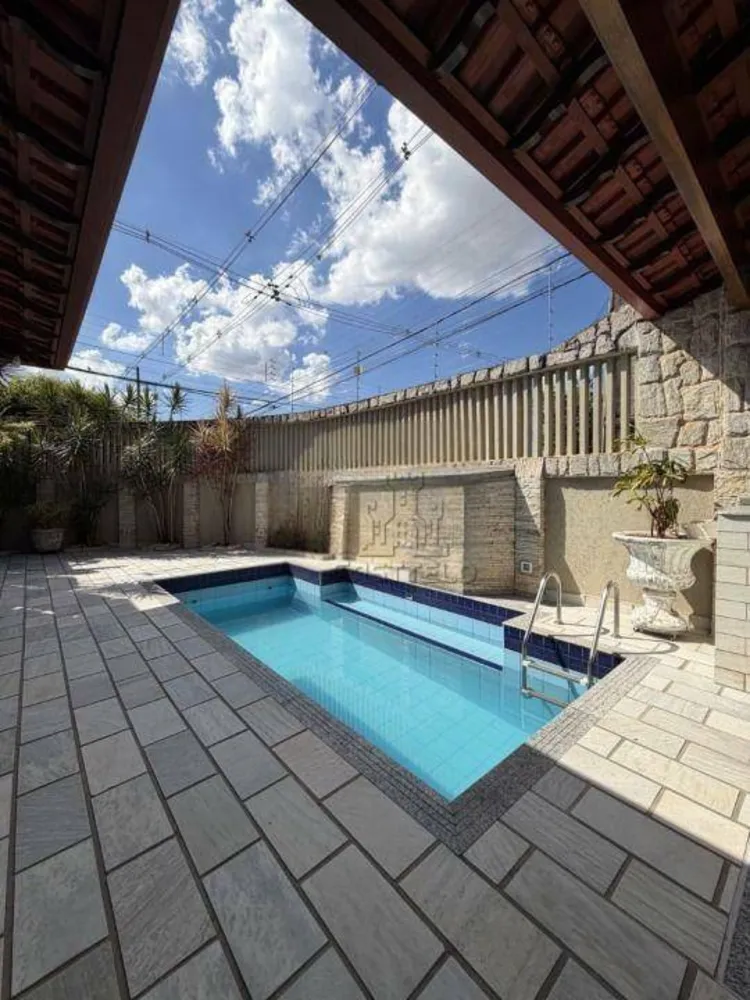Casa, 4 quartos, 192 m² - Foto 4