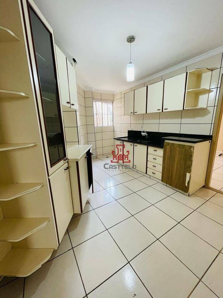 Casa, 3 quartos, 181 m² - Foto 2