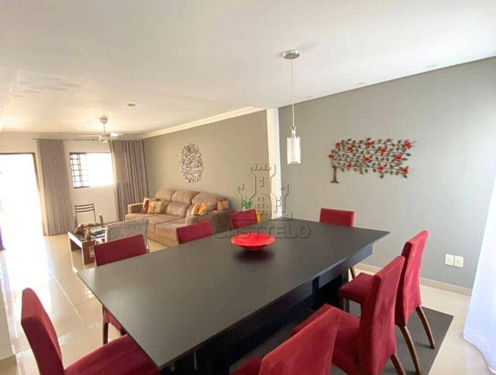 Casa, 2 quartos, 99 m² - Foto 1