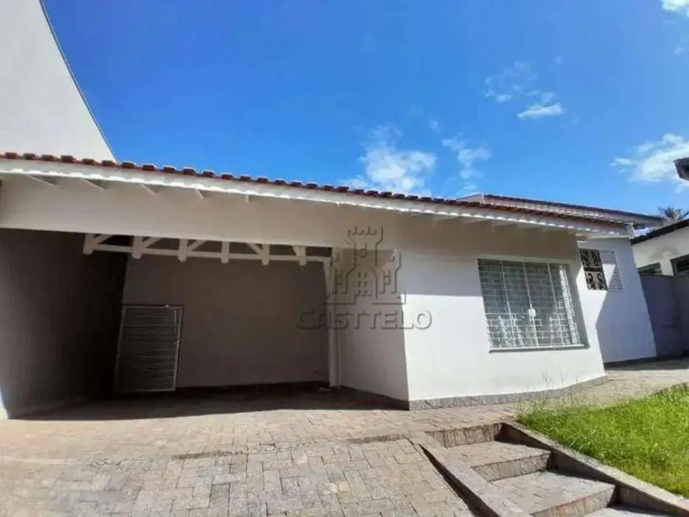 Casa, 3 quartos, 450 m² - Foto 1