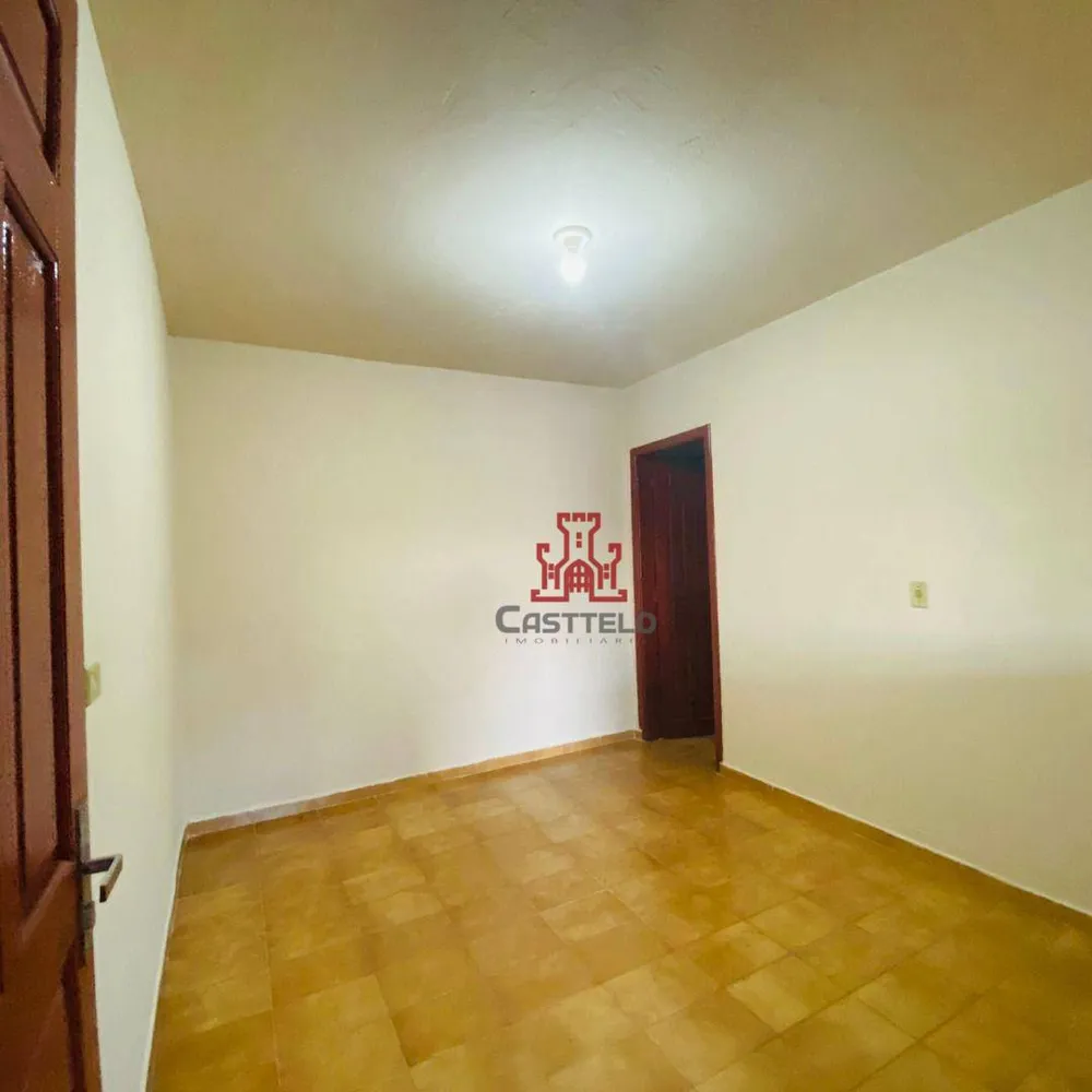 Casa, 3 quartos, 60 m² - Foto 2