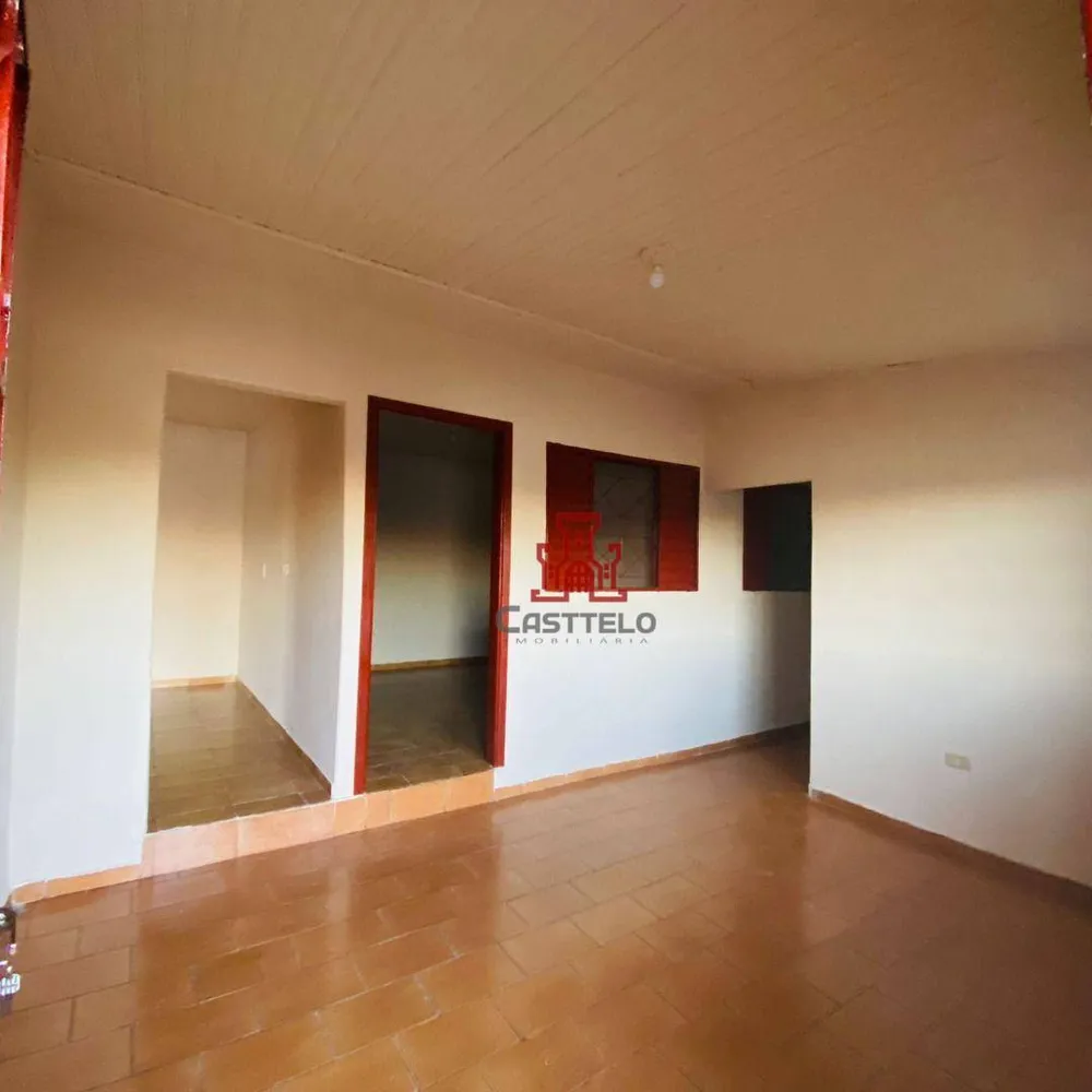 Casa, 3 quartos, 60 m² - Foto 2