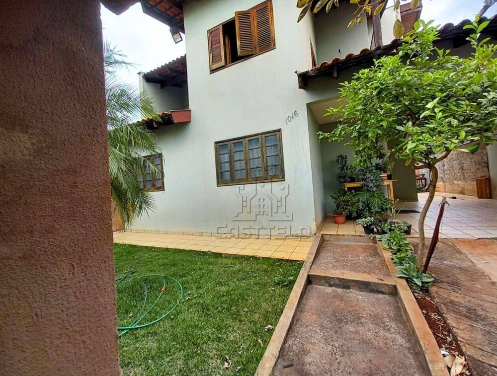 Sobrado, 4 quartos, 183 m² - Foto 2
