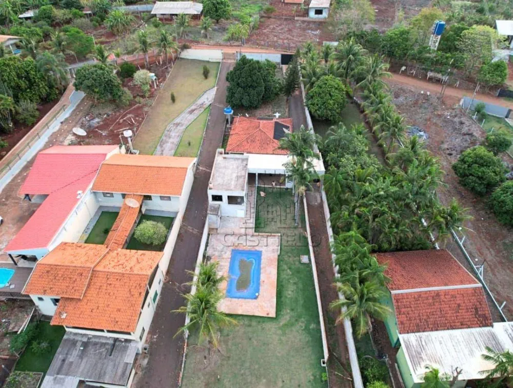 Chácara, 4 quartos, 2968 m² - Foto 1