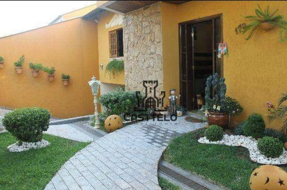 Sobrado, 3 quartos, 300 m² - Foto 2