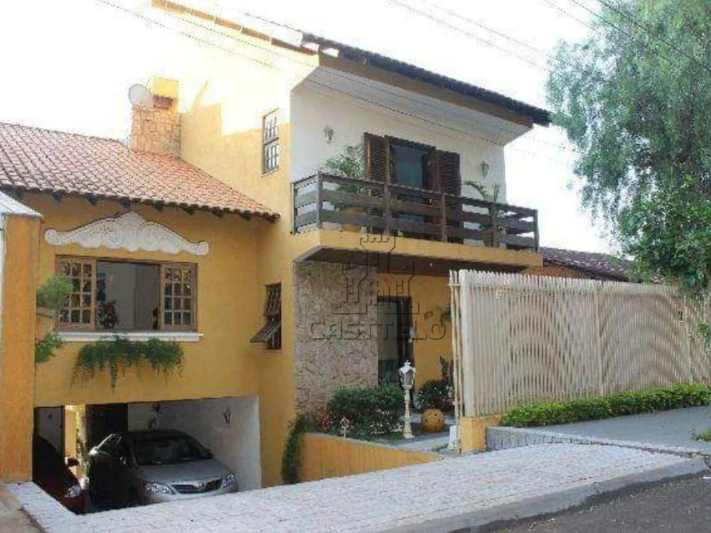 Sobrado, 3 quartos, 300 m² - Foto 1