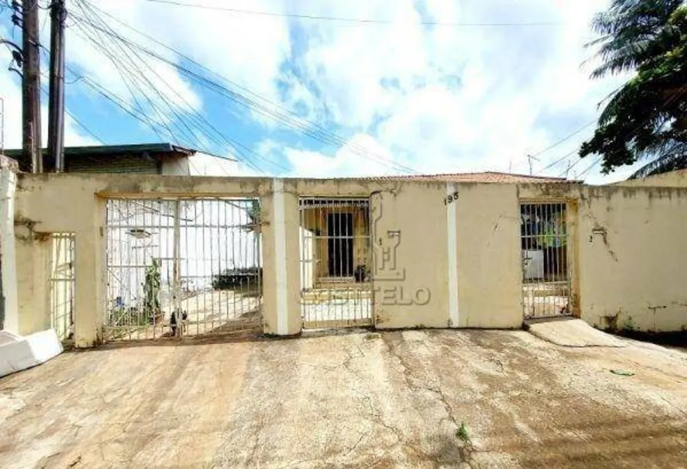 Casa, 4 quartos, 200 m² - Foto 1