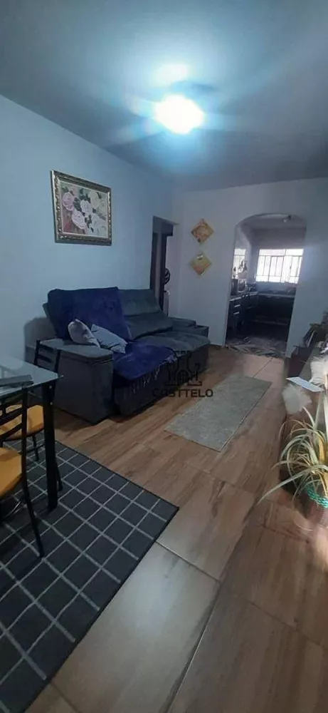 Casa à venda com 3 quartos, 300M2 - Foto 1