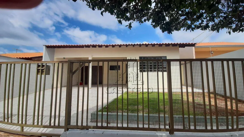 Casa, 3 quartos, 137 m² - Foto 1