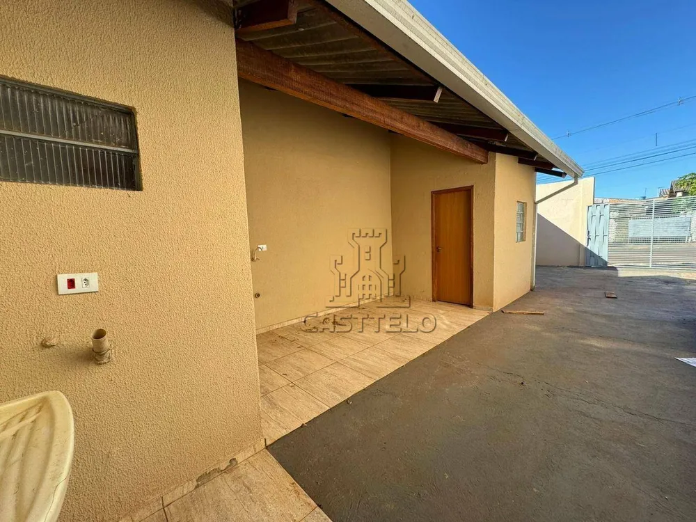 Casa, 3 quartos, 74 m² - Foto 1