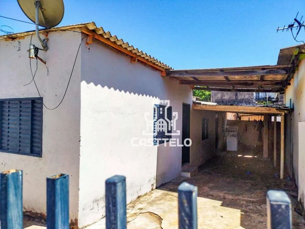 Casa, 8 quartos, 128 m² - Foto 3