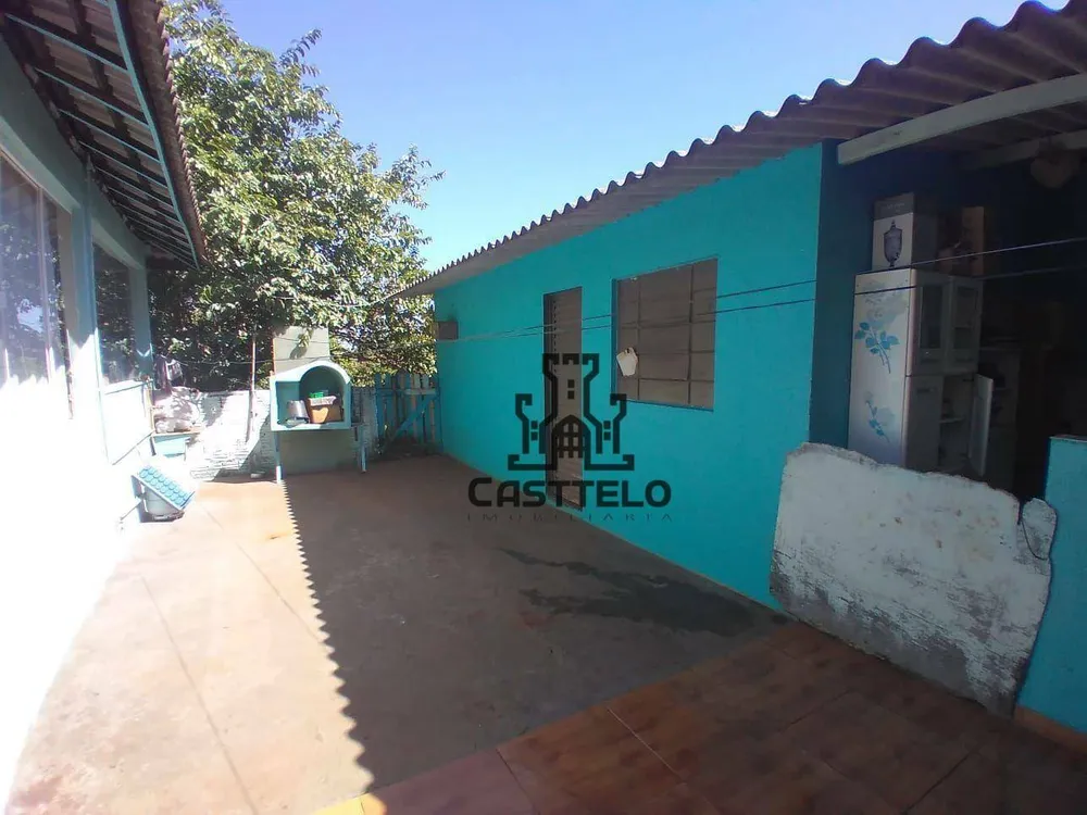 Chácara, 3 quartos, 3000 m² - Foto 1