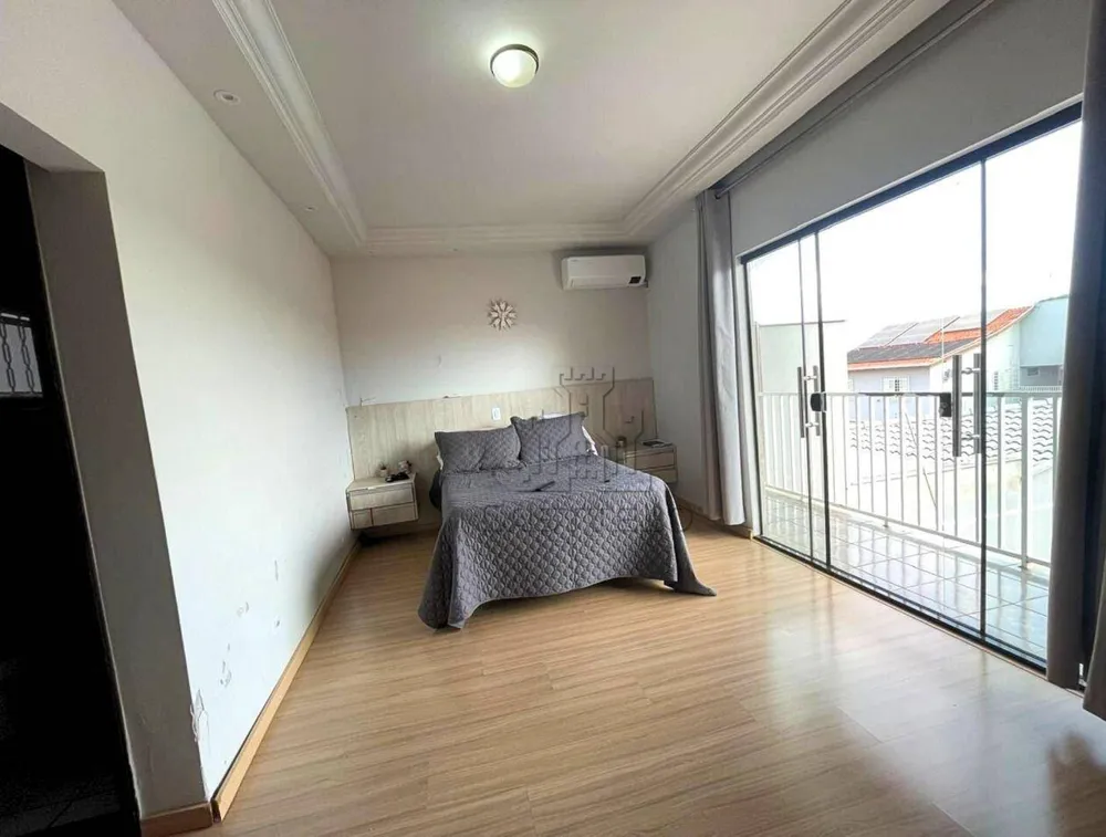 Casa, 3 quartos, 215 m² - Foto 3